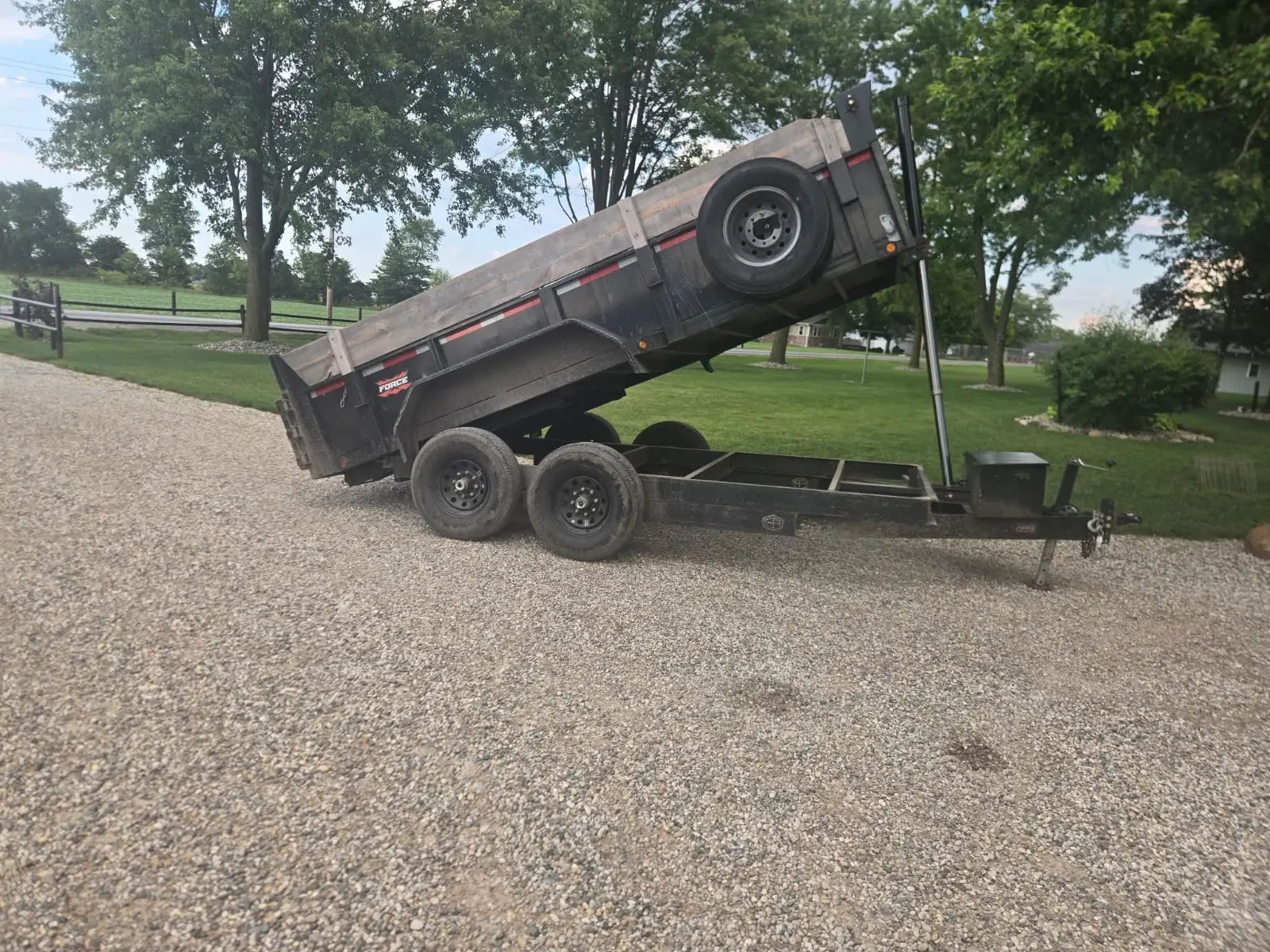 7x14 Dump Trailer service photo